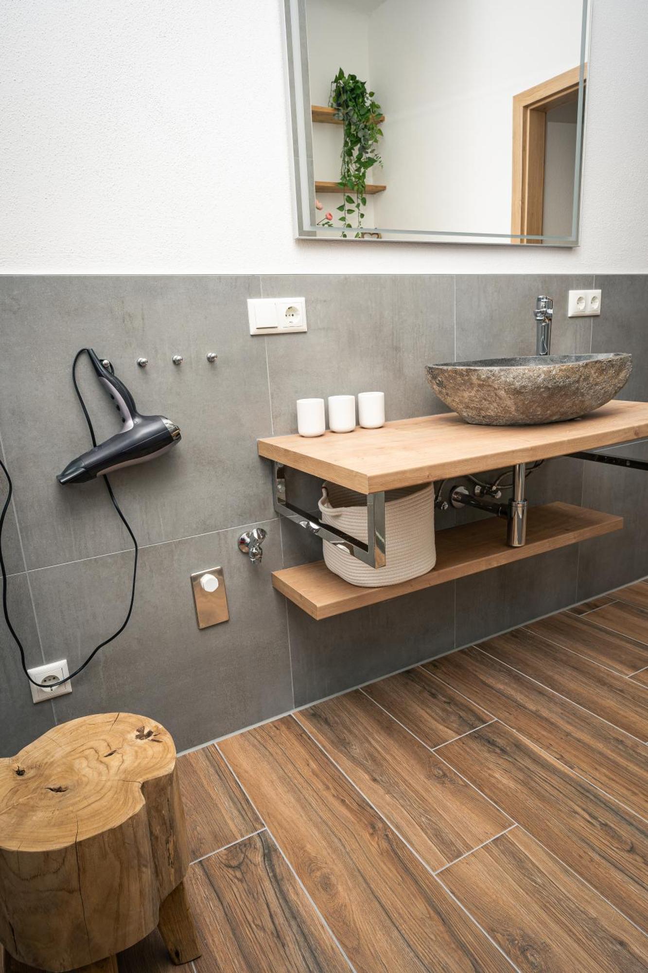 Appartement Pott-alm, Zentrale Grosse Im Herzen Bad Reichenhalls Mit 3 Schlafzimmern Bad Reichenhall